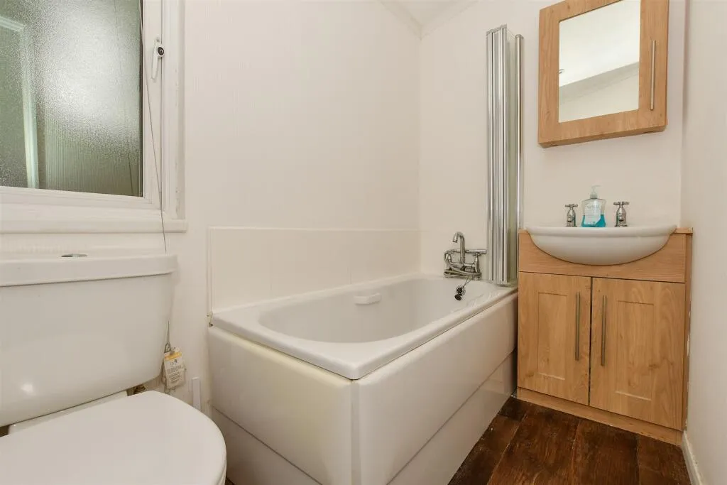 2 bed Park Home