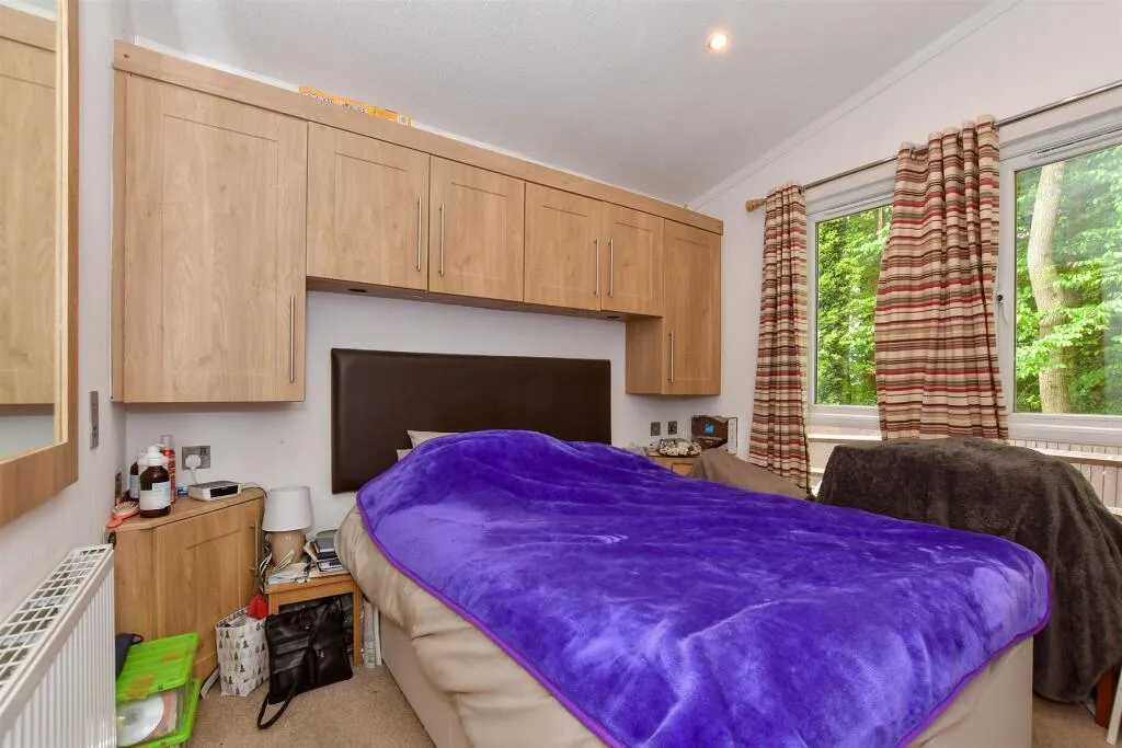 2 bed Park Home