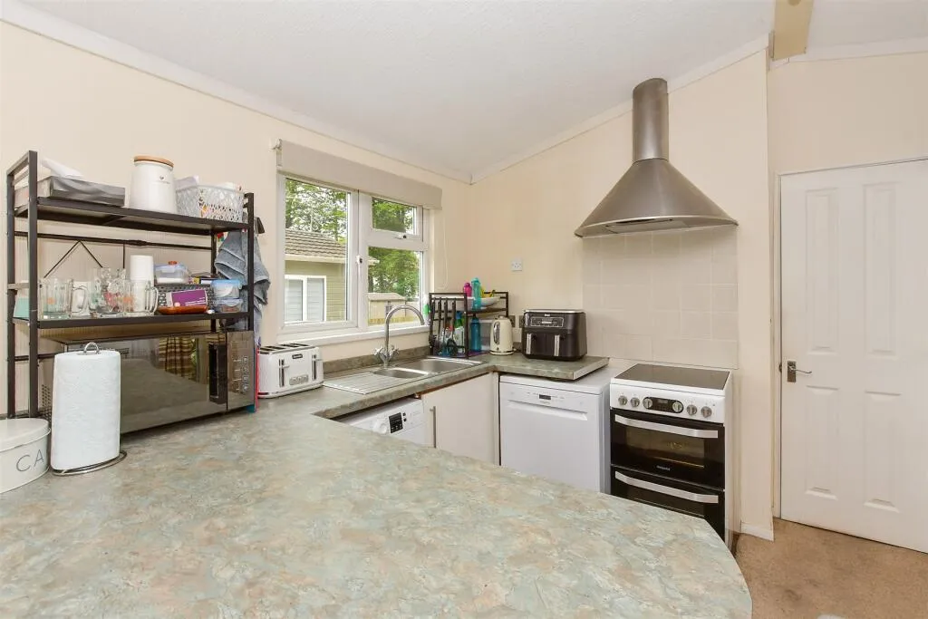 2 bed Park Home
