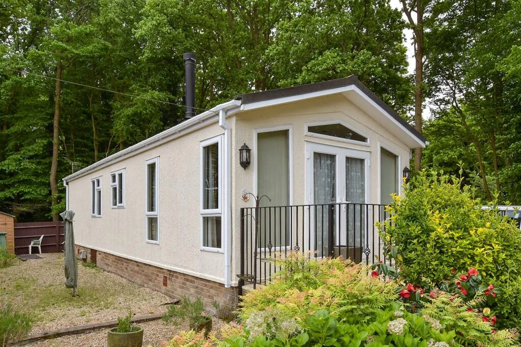 2 bed Park Home
