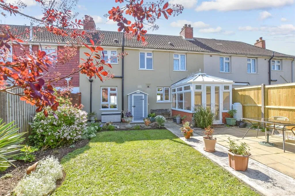 3 bed Terraced