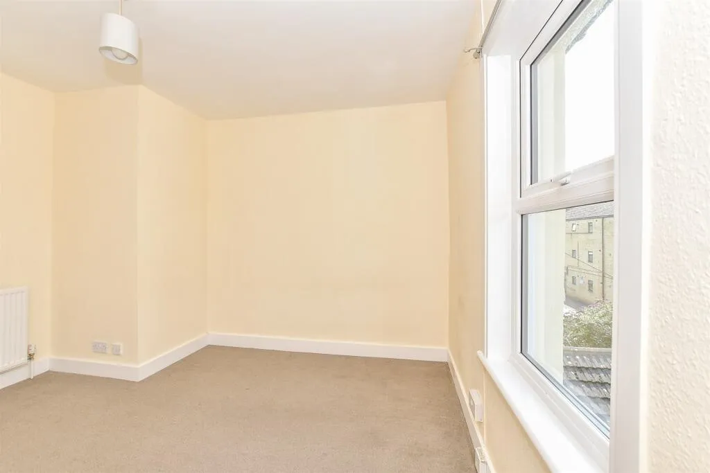 3 bed Terraced