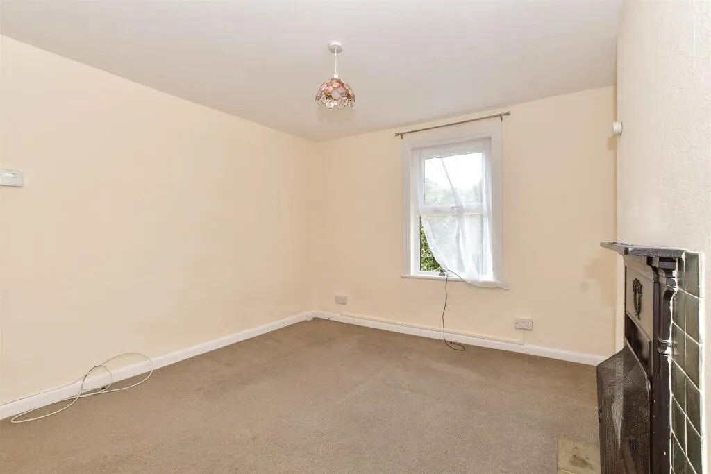 3 bed Terraced