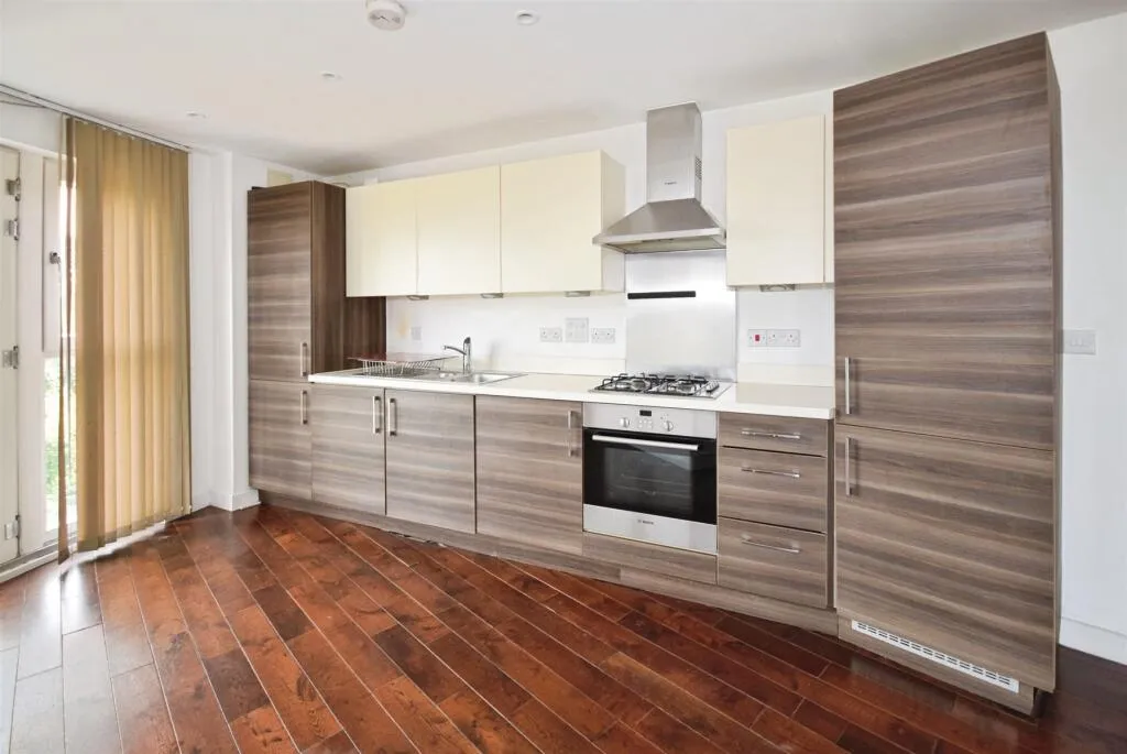 1 bed Apartment