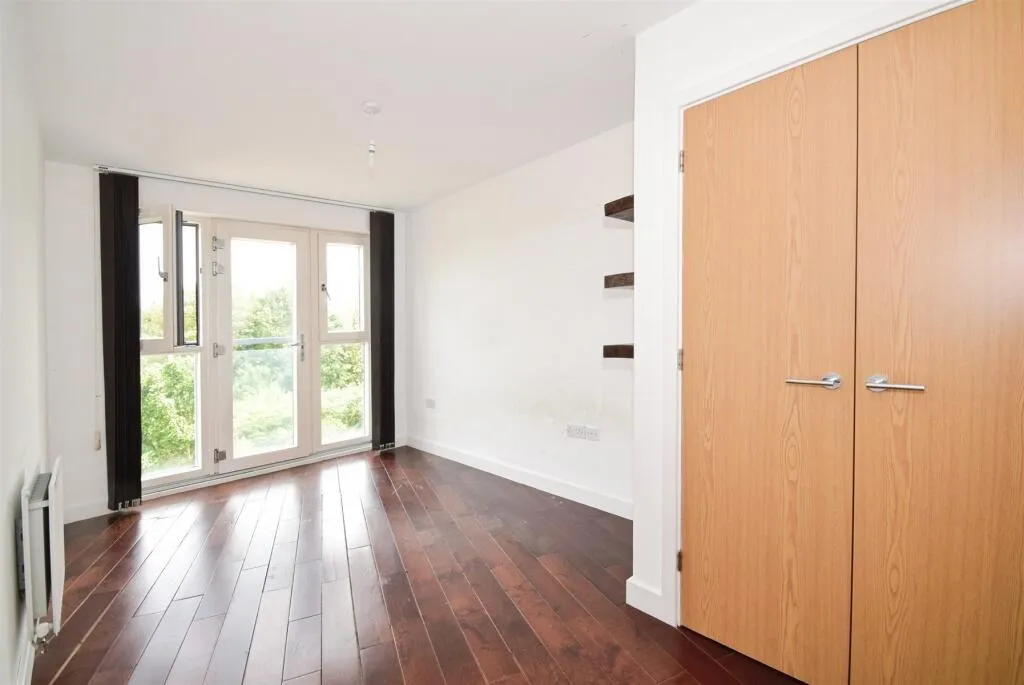 1 bed Apartment
