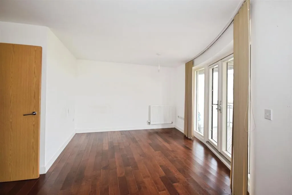 1 bed Apartment
