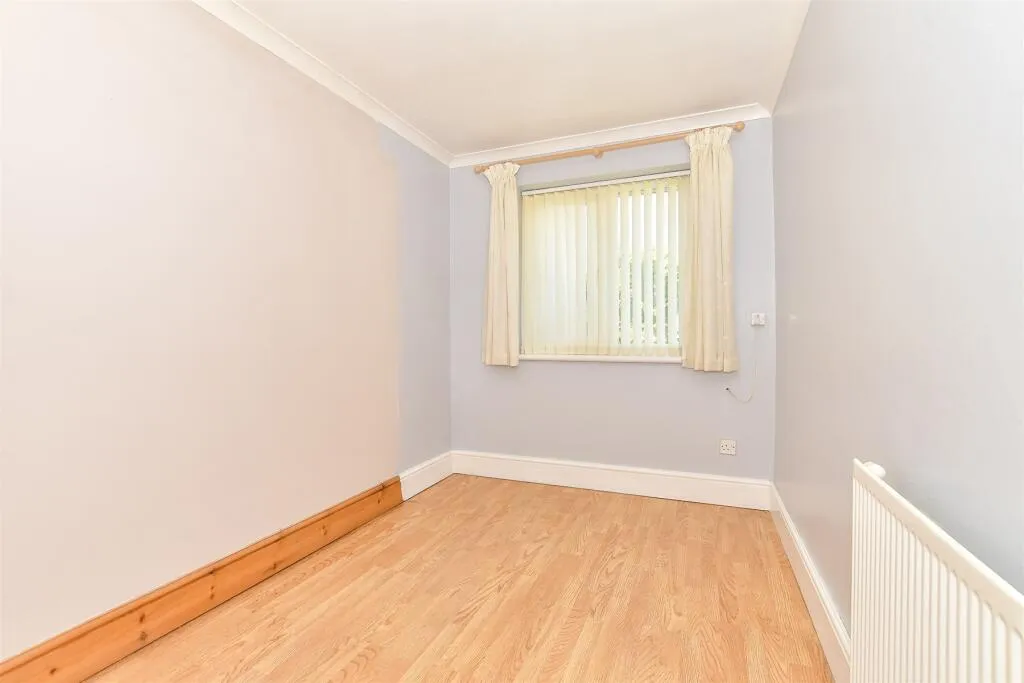 3 bed Semi-Detached Bungalow
