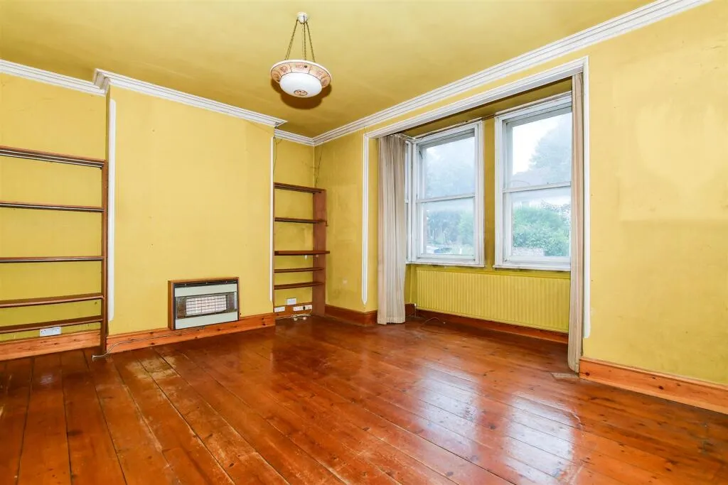 3 bed Semi-Detached