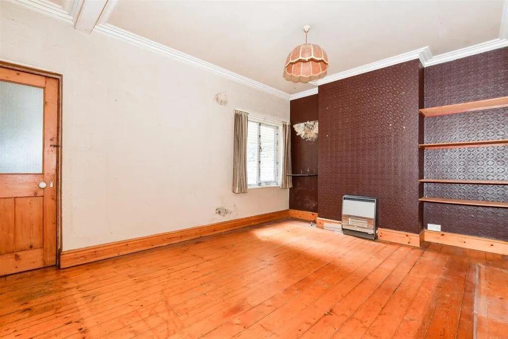 3 bed Semi-Detached