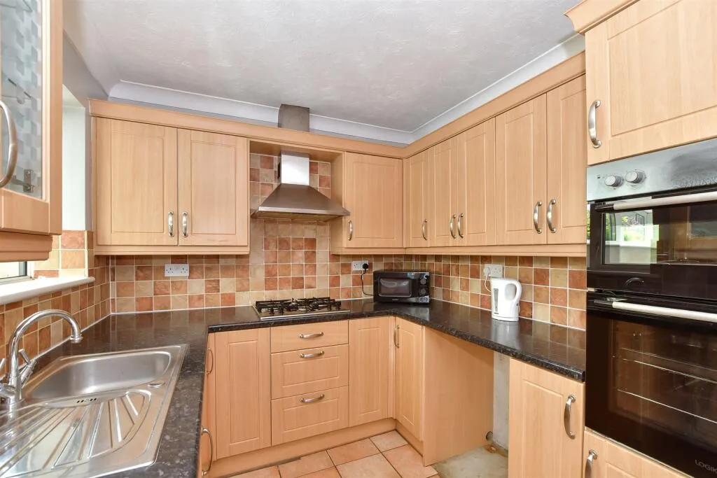 3 bed Semi-Detached