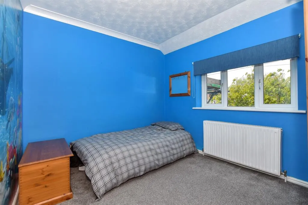 3 bed Semi-Detached