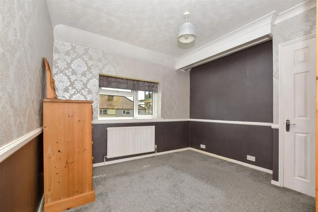 3 bed Semi-Detached