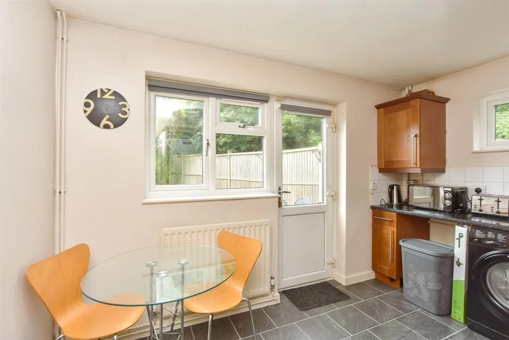 2 bed End of Terrace