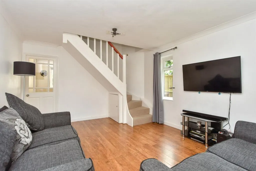 2 bed End of Terrace