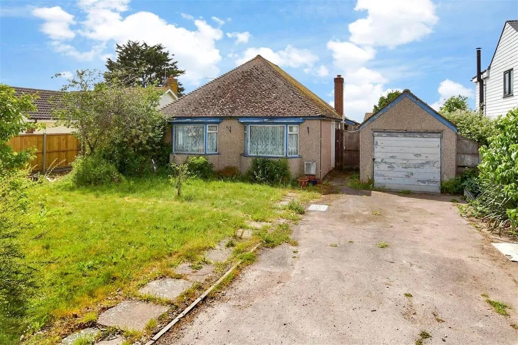 3 bed Detached Bungalow