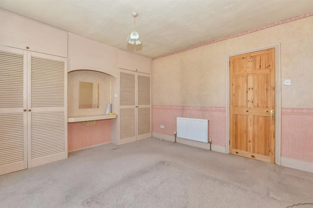 2 bed Terraced