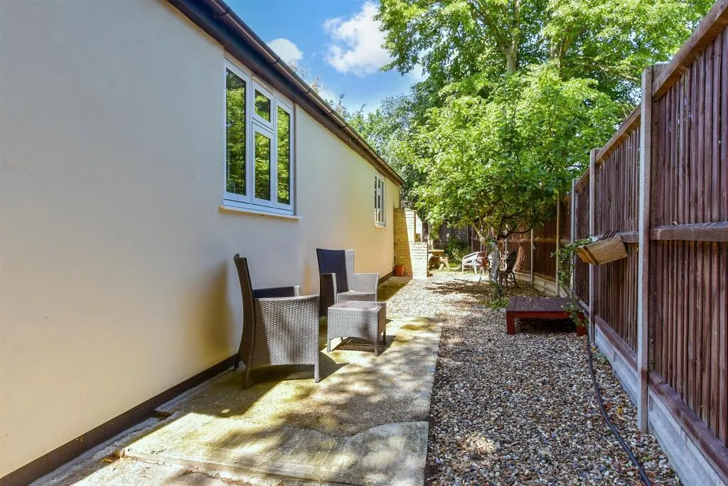 2 bed Chalet