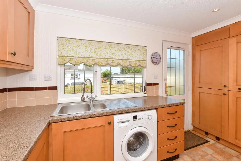 2 bed Park Home