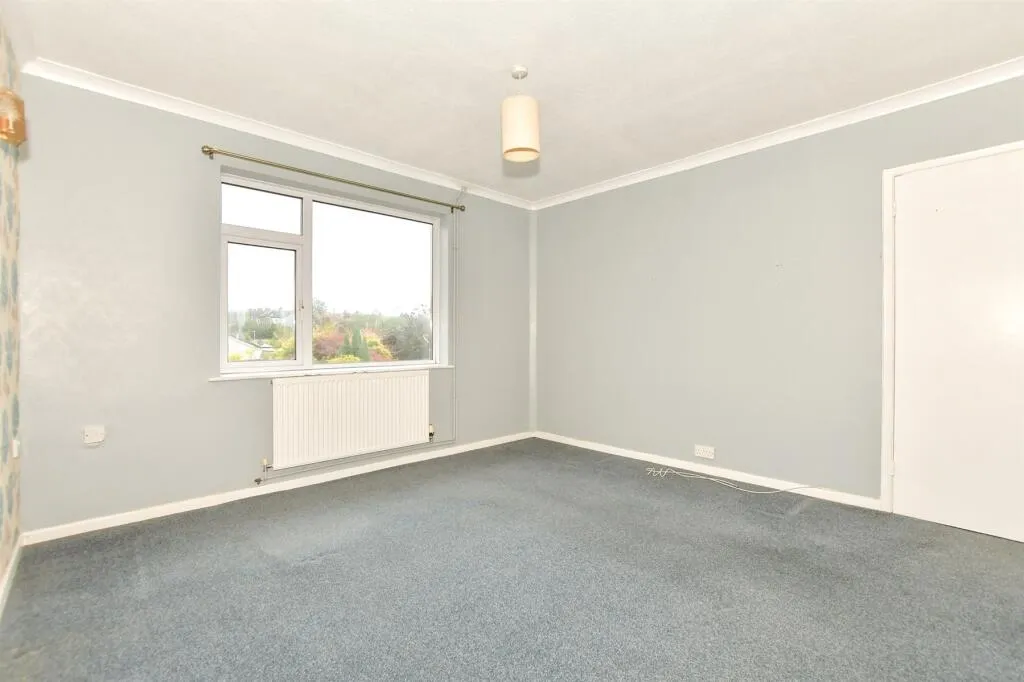 2 bed Semi-Detached Bungalow