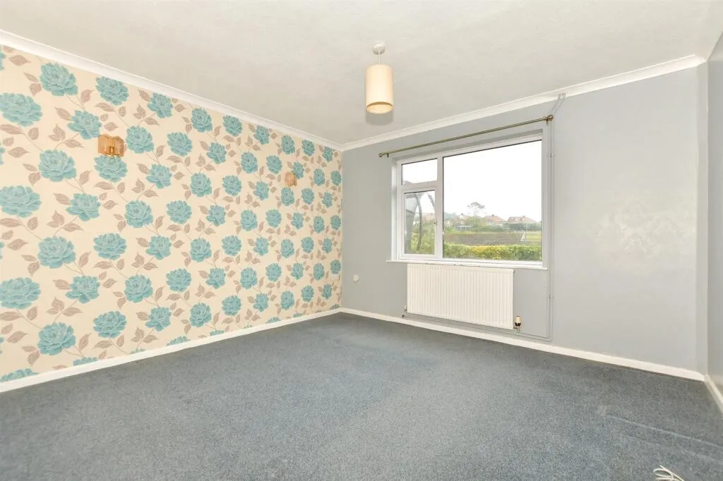 2 bed Semi-Detached Bungalow