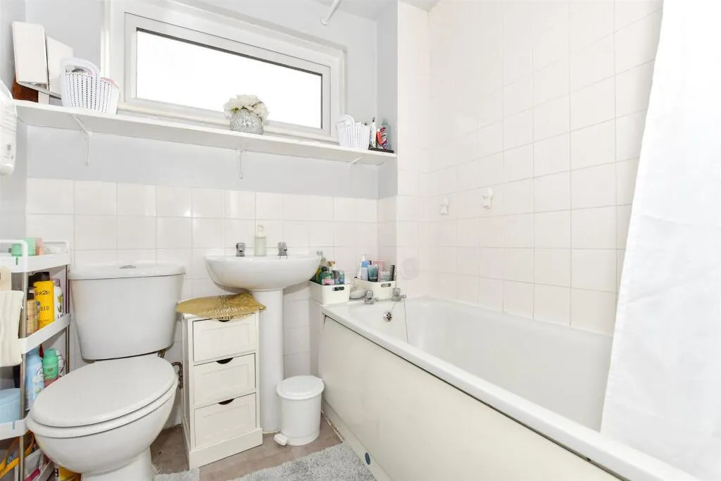 3 bed Semi-Detached
