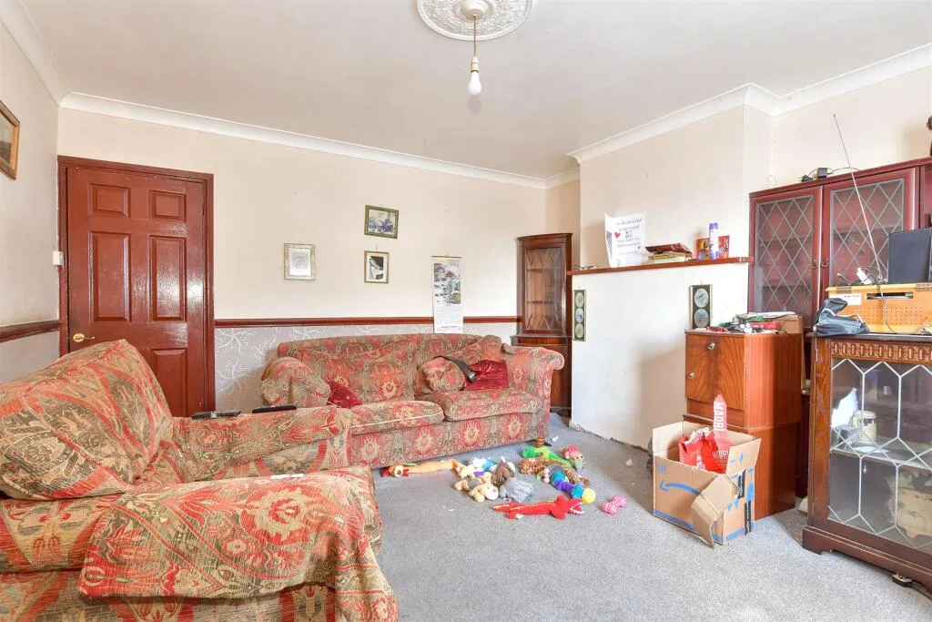 3 bed Terraced
