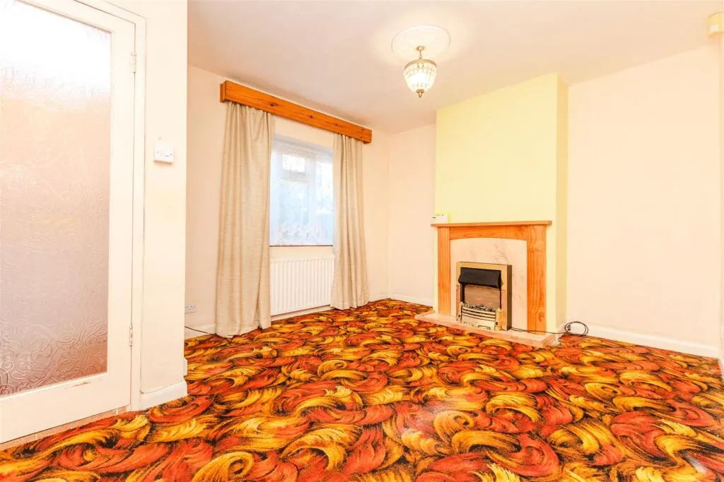 3 bed Terraced