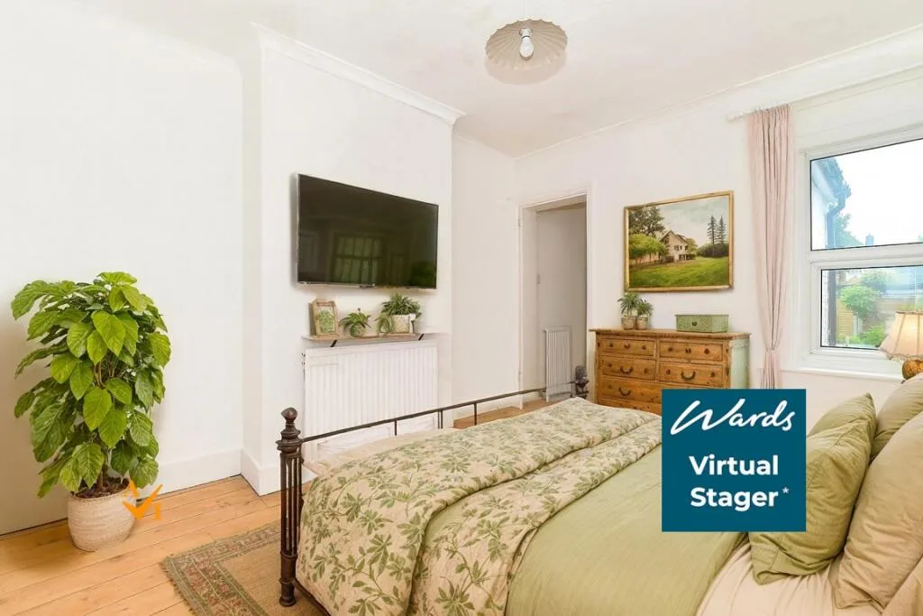 3 bed End of Terrace