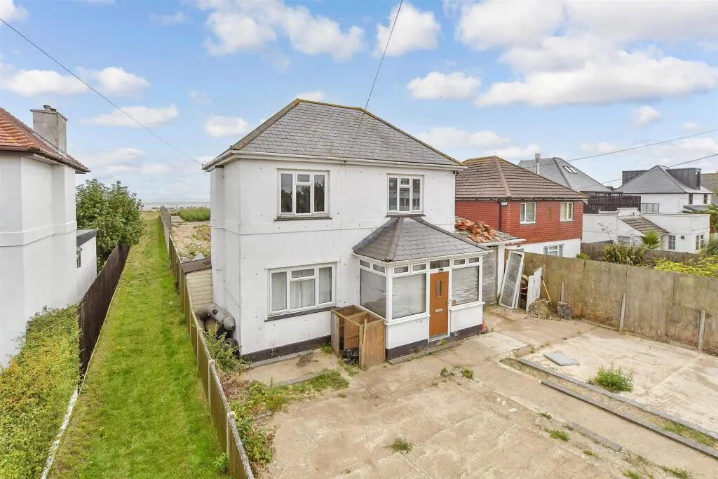 3 bed Detached