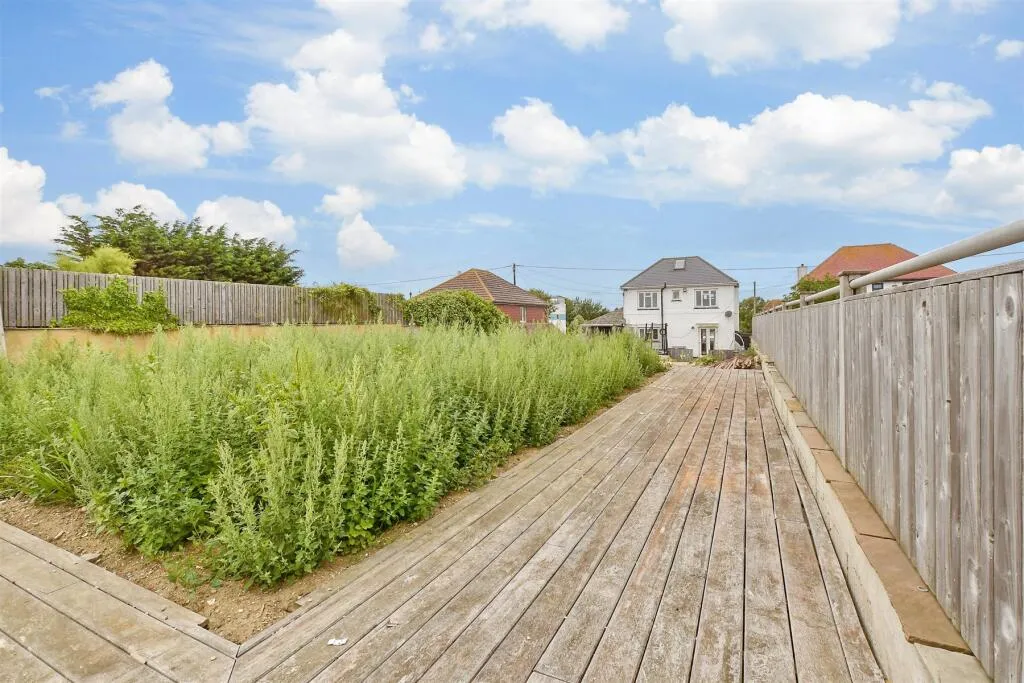 3 bed Detached