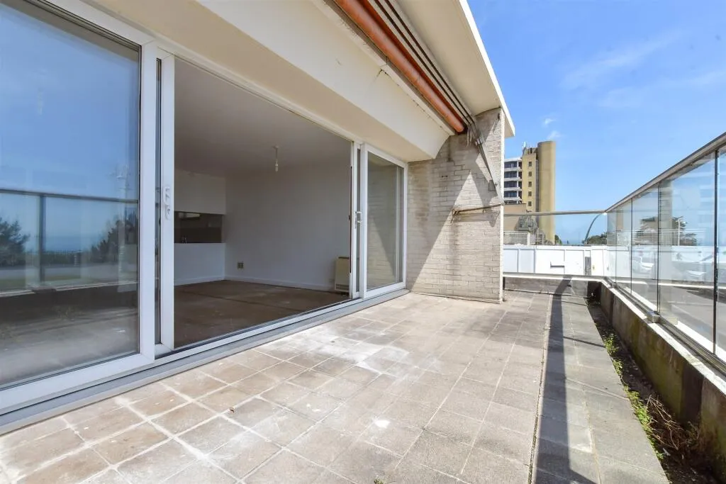 2 bed Apartment