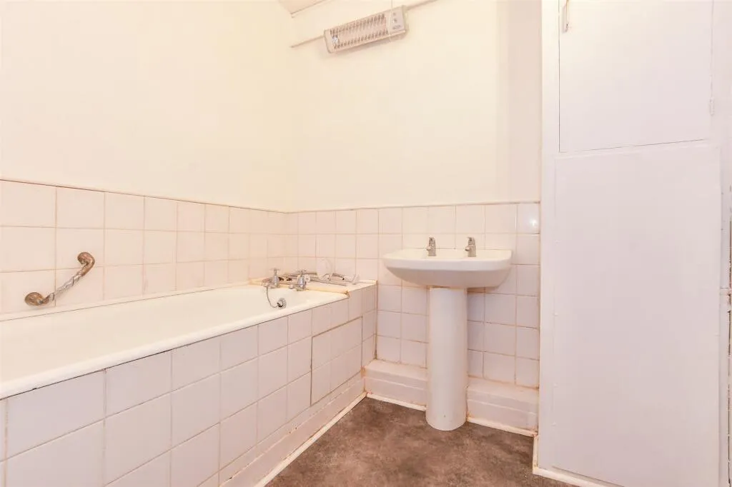 2 bed Apartment