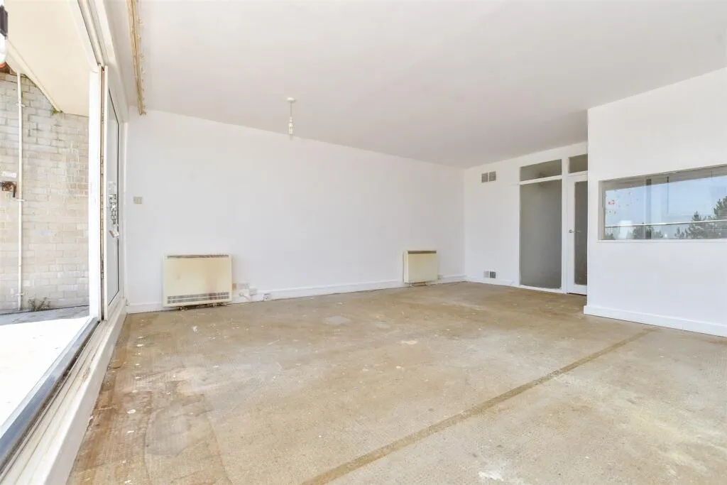 2 bed Apartment