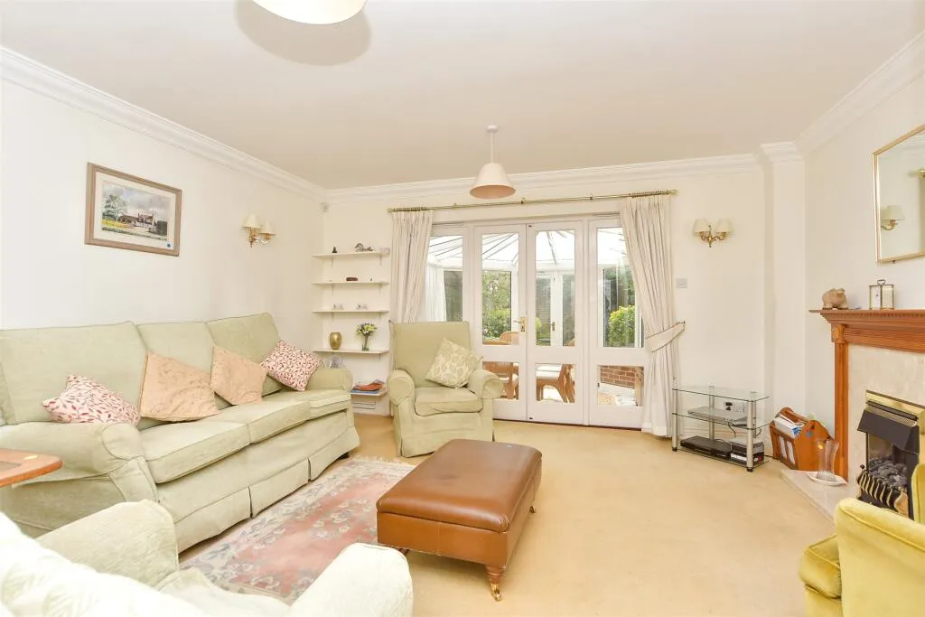 3 bed Semi-Detached