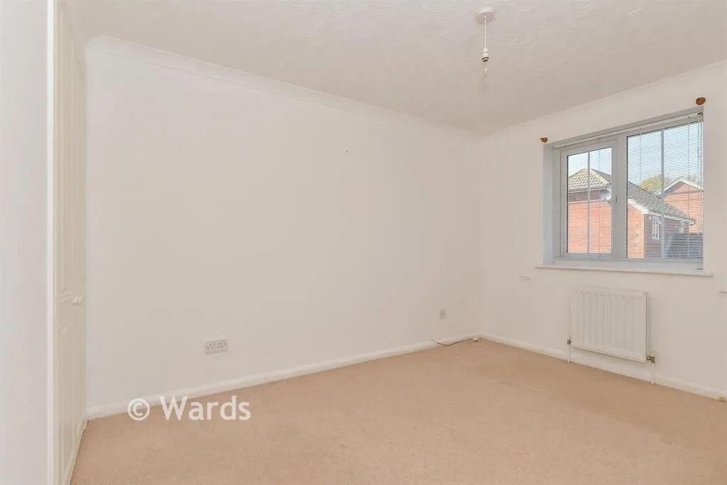 2 bed Semi-Detached