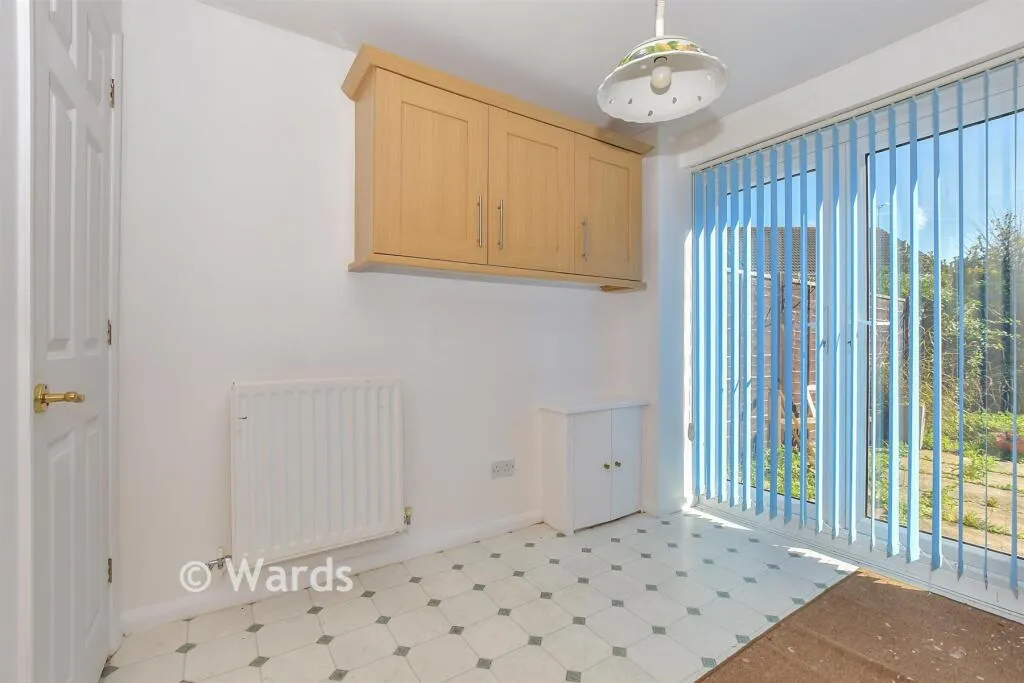 2 bed Semi-Detached