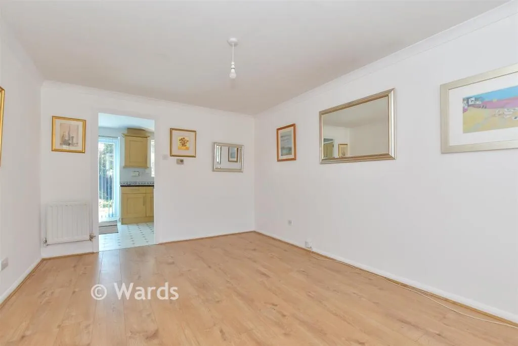 2 bed Semi-Detached