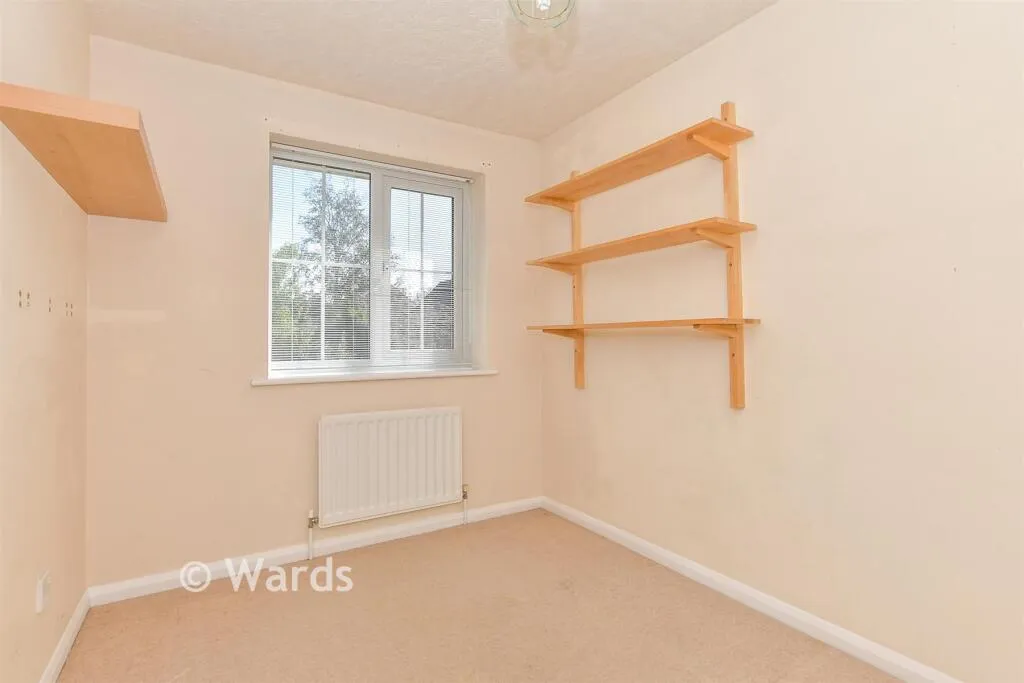 2 bed Semi-Detached