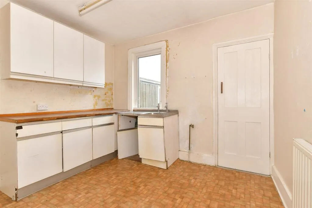 2 bed Terraced