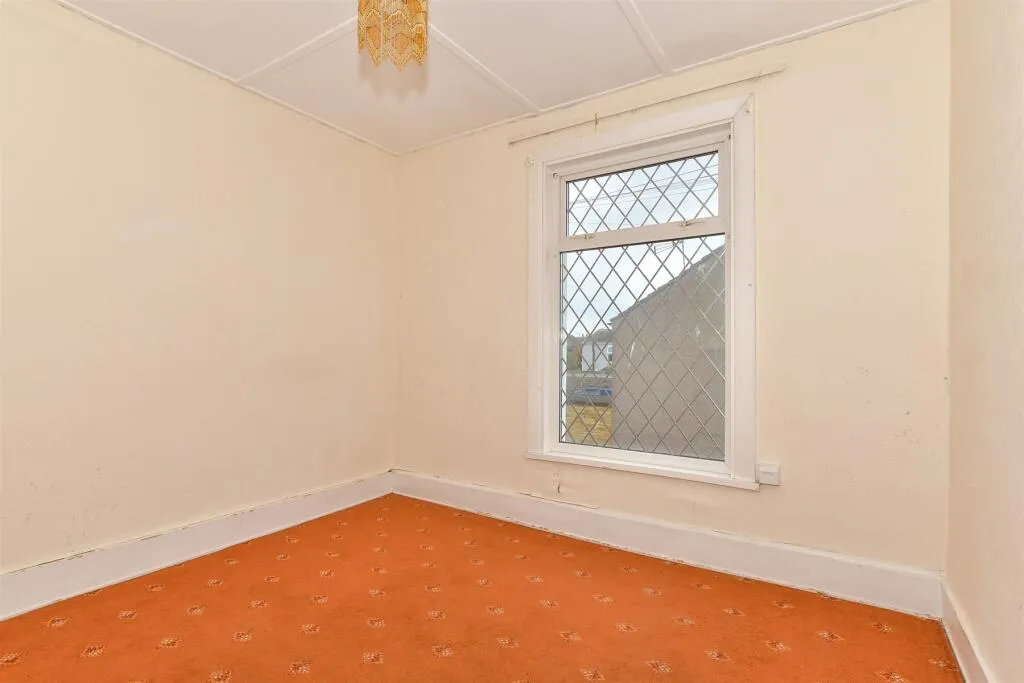 2 bed Terraced