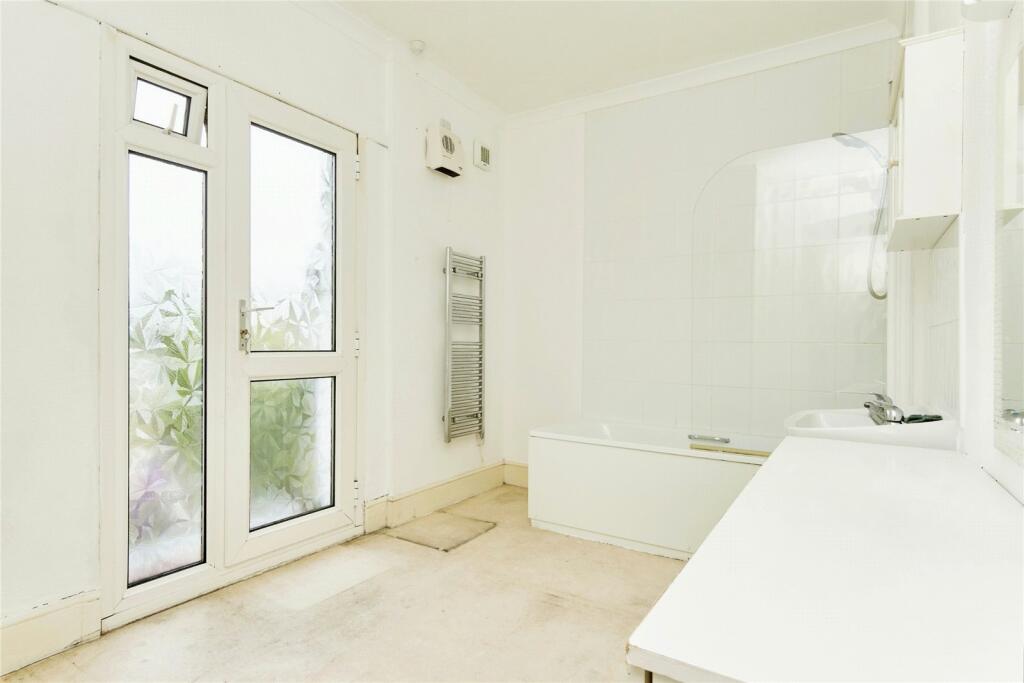 2 bed Apartment