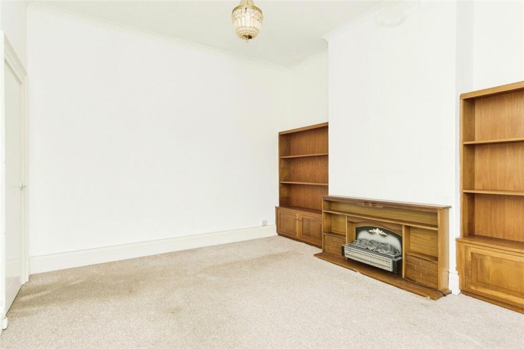 2 bed Apartment