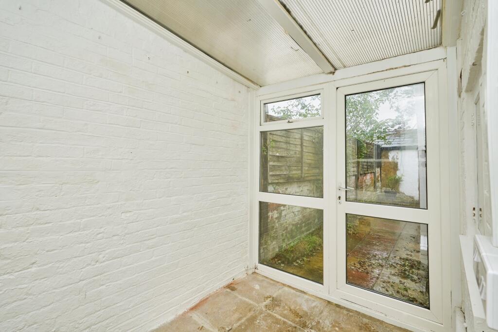3 bed Terraced