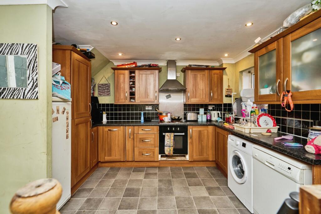 3 bed Semi-Detached