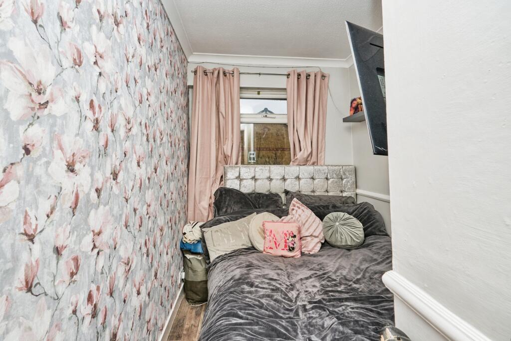 3 bed Semi-Detached