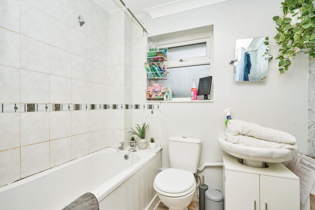 3 bed Semi-Detached