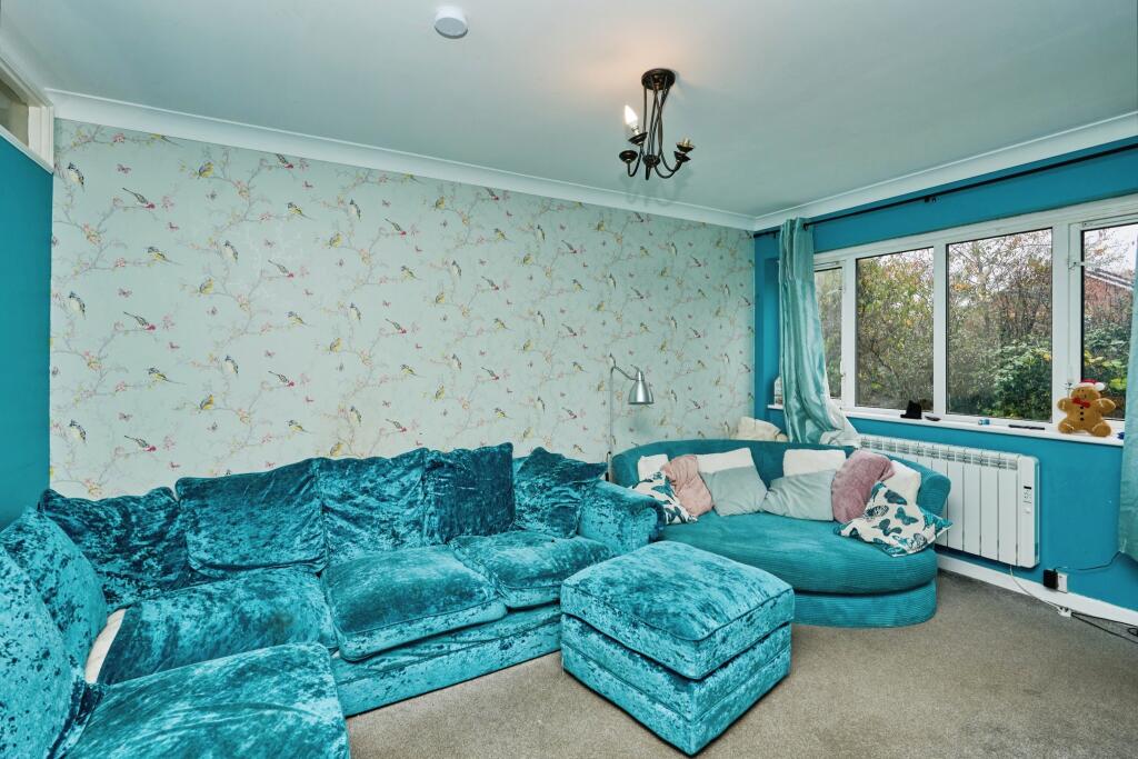 3 bed Semi-Detached