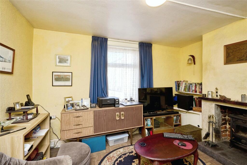2 bed Terraced
