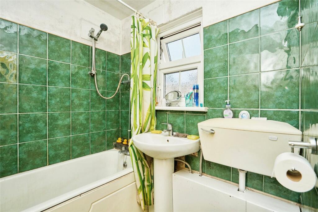 2 bed Terraced