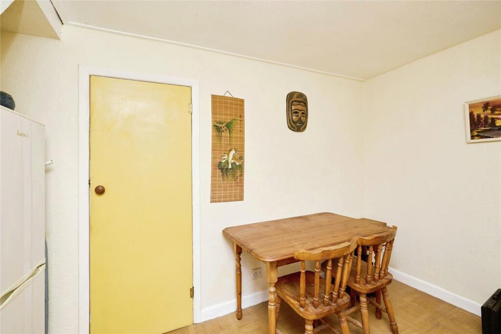 2 bed Terraced